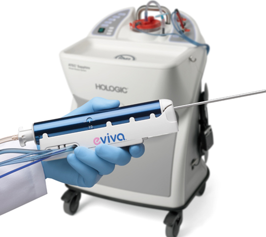 Hologic Eviva® Breast Biopsy System mot vit bakgrund